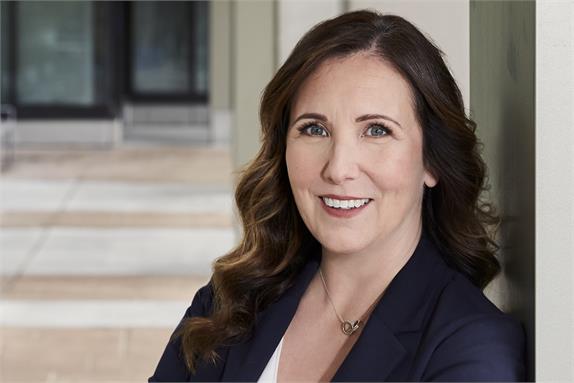 //www.haltonhealthcare.on.ca/_imc/newsrelease/s106008/sgfi84219/574/383/michele-leroux_banko-portrait_sep-2022-v2.jpg