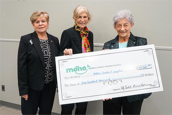 //www.haltonhealthcare.on.ca/_imc/newsrelease/s106026/sgfi84499/574/383/mdha_d.jpg