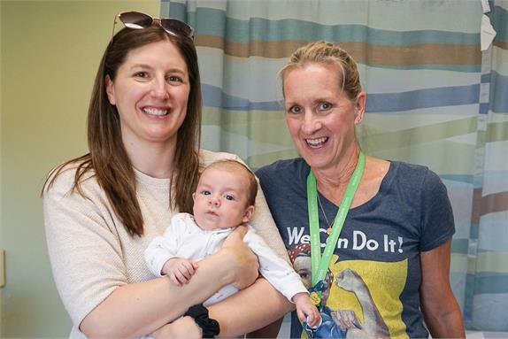 //www.haltonhealthcare.on.ca/_imc/newsrelease/s106059/sgfi84793/574/383/first-ever-regional-paediatric-rsv-immunization.jpg