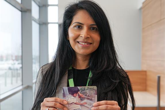 //www.haltonhealthcare.on.ca/_imc/newsrelease/s106063/sgfi84818/574/383/patel-1.jpg