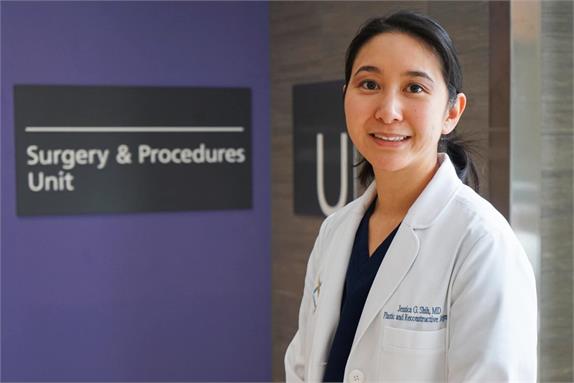 //www.haltonhealthcare.on.ca/_imc/newsrelease/t105701/sgfi84292/574/383/dr--jessica-shih_final.jpg